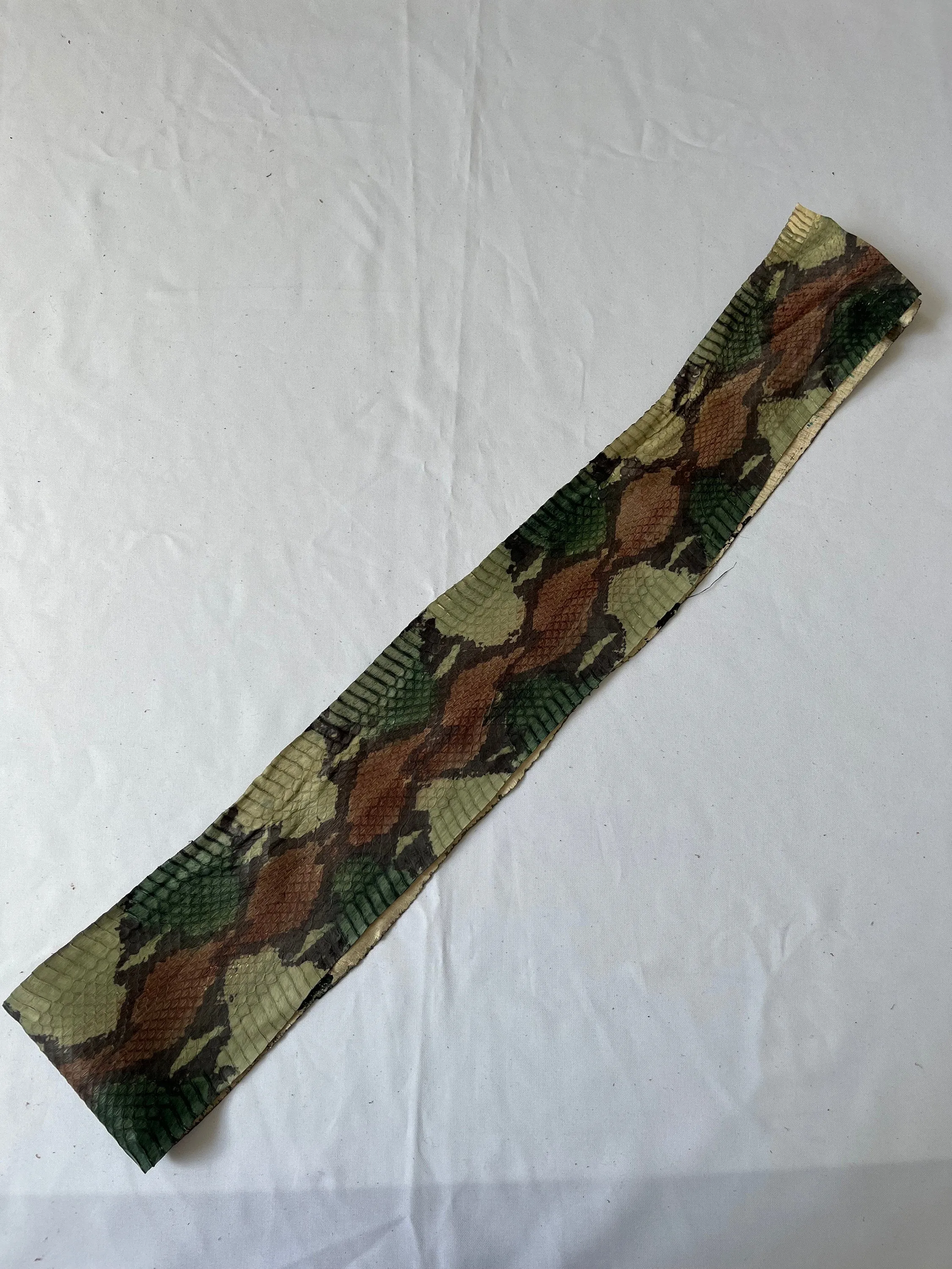 Genuine snake leather hide, thin and glossy color camo, thickness 0,3mm(1 oz)