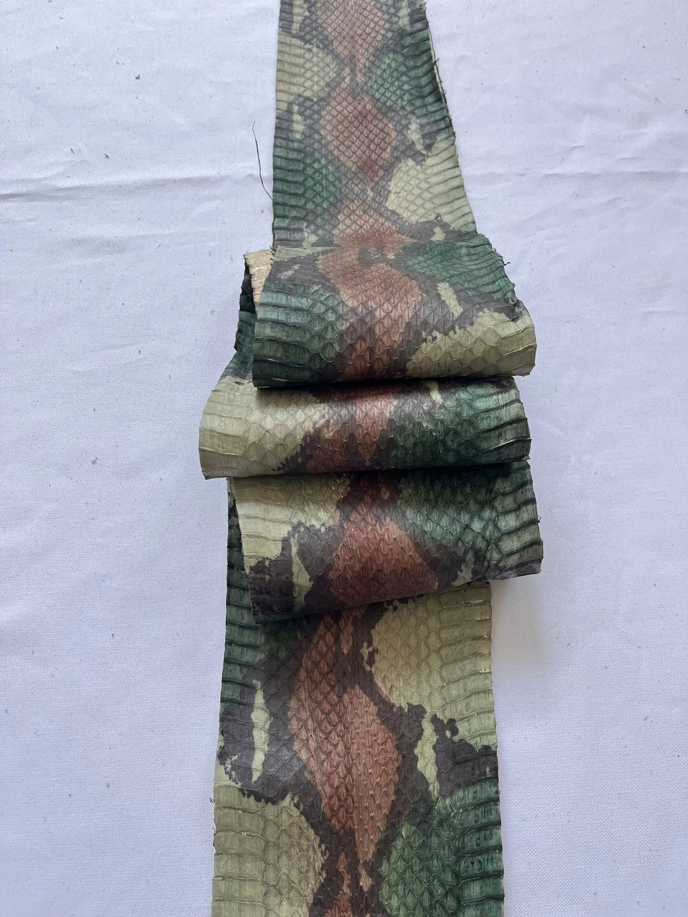 Genuine snake leather hide, thin and glossy color camo, thickness 0,3mm(1 oz)