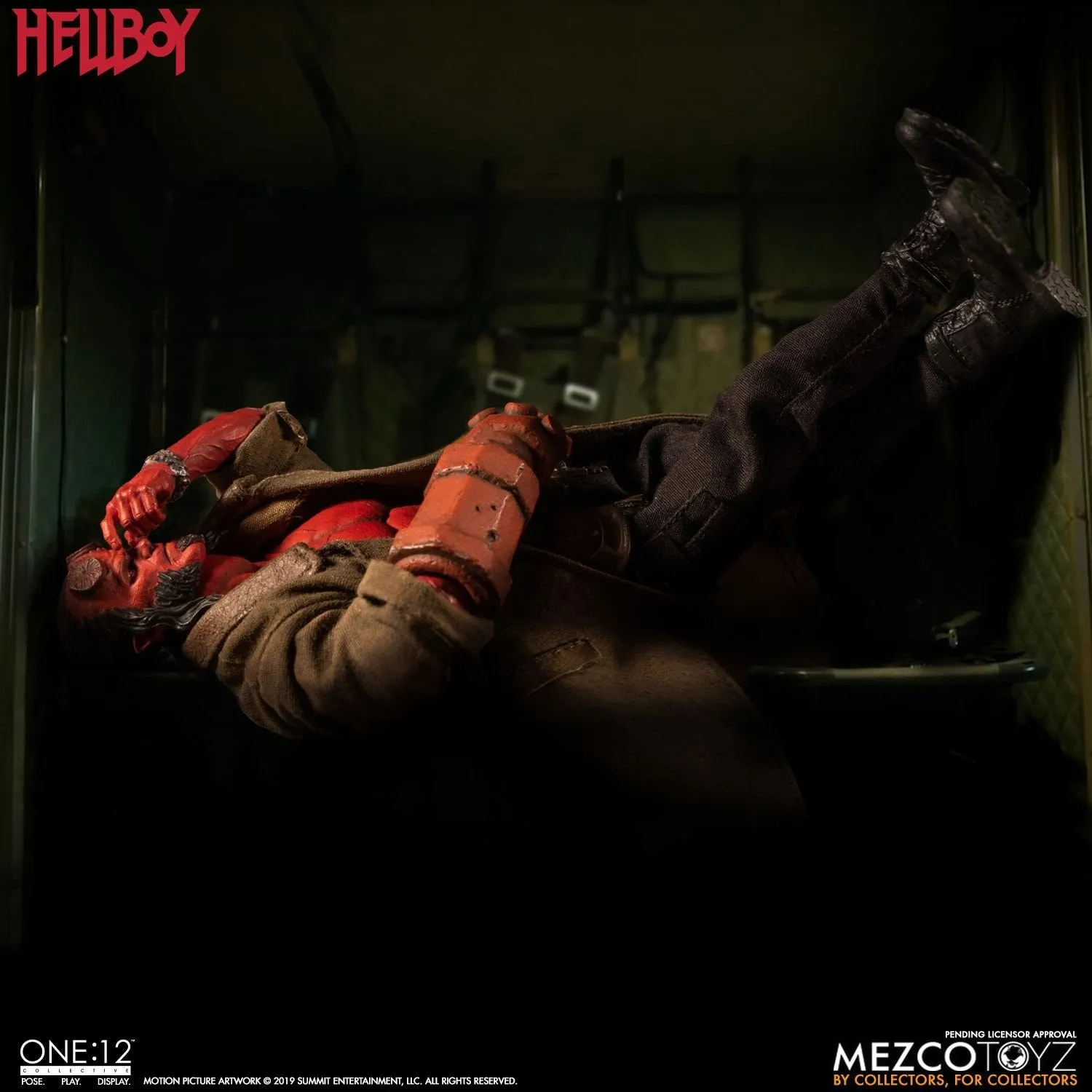 Mezco One:12 Hellboy