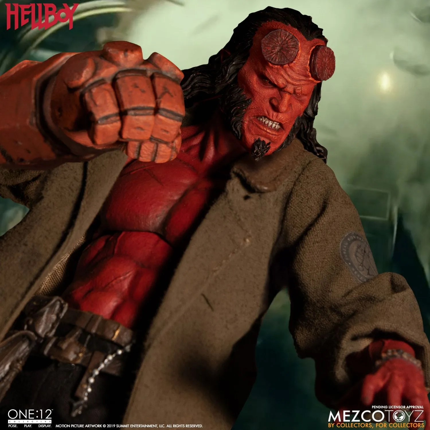 Mezco One:12 Hellboy