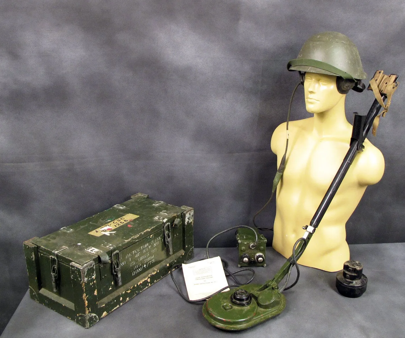 Original British Army Mine Detector No. 4c Set in Wood Transit Chest