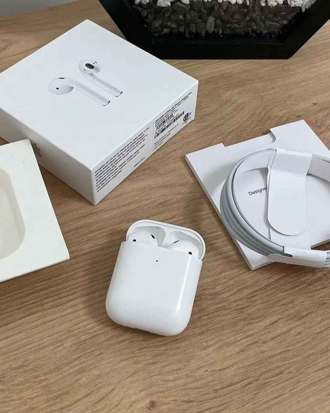 PrimePicks AirPods 2 - (Lightning)