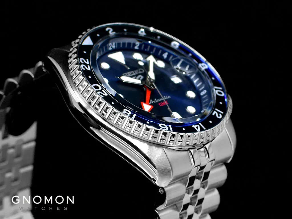 Seiko 5 Sports GMT Series Blue Ref. SBSC003