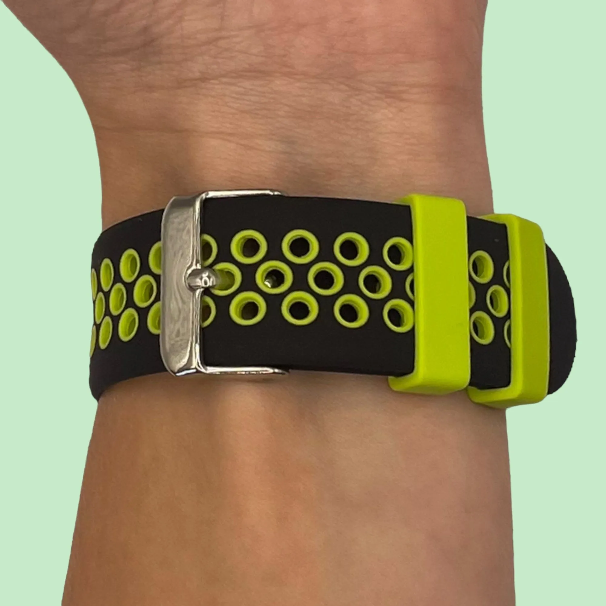 Silicone Sports Straps Compatible with the Fitbit Charge 6