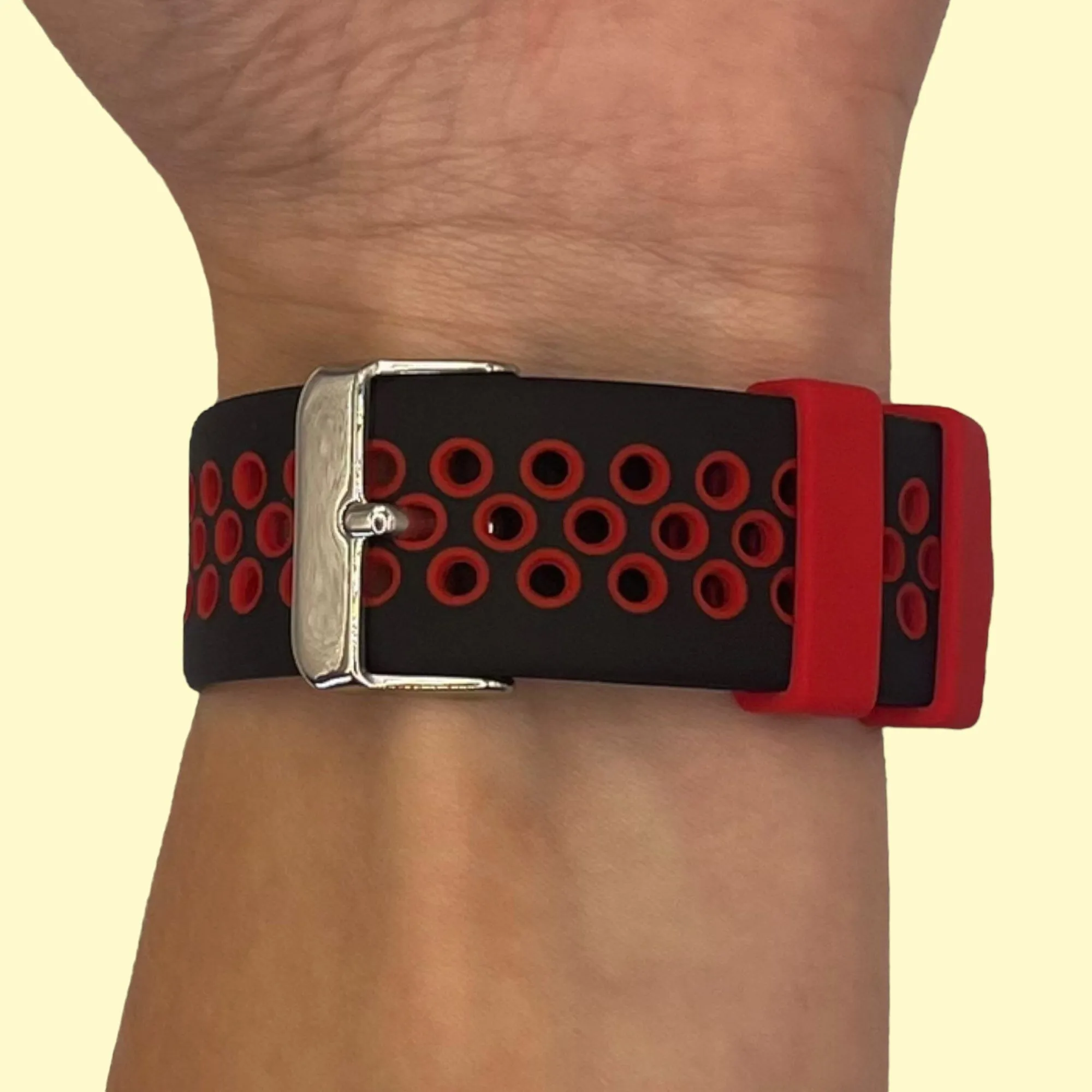 Silicone Sports Straps Compatible with the Fitbit Charge 6