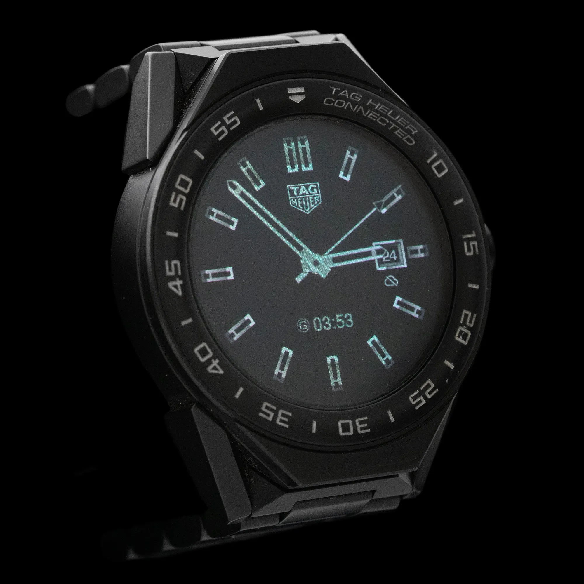 TAG Heuer - 2017 Connected Modular 45 Smartwatch